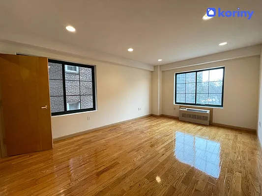 Rented by Koriny NYC LLC | media 17