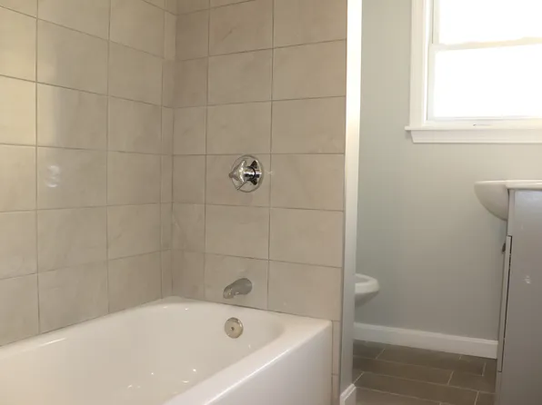 60 Broad St #1, Lynn, MA 01902
