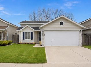 735 47 1/2 St S, Fargo, ND 58103