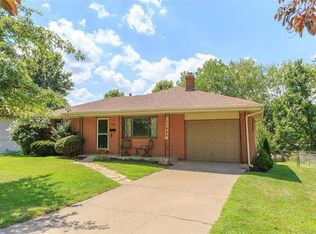 11448 N Virginia Ave, Kansas City, MO 64155