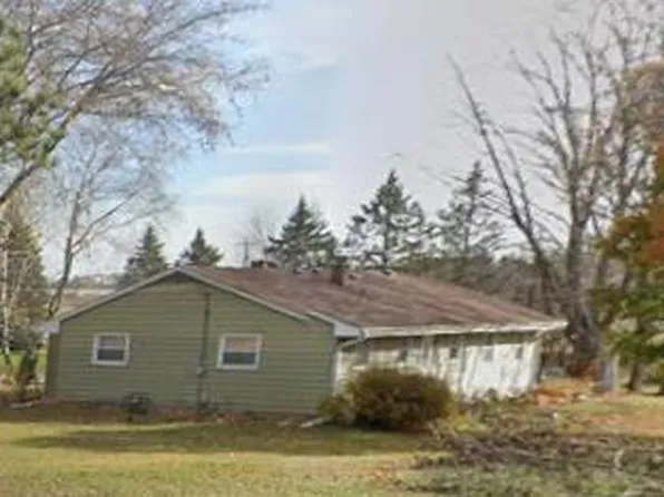14343 N Lake Shore DRIVE, Mequon, WI 53097