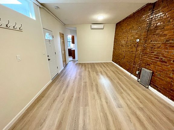 4th image of 112 15th St #3A