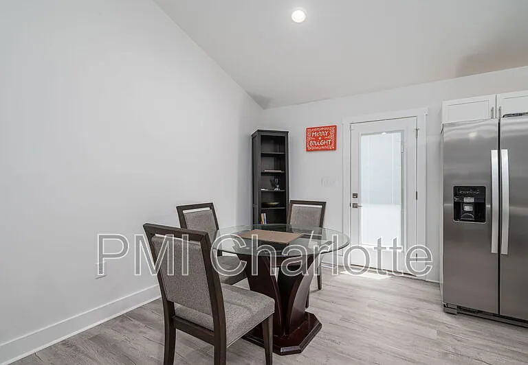 2128 Chatfield Rd — Photo 13