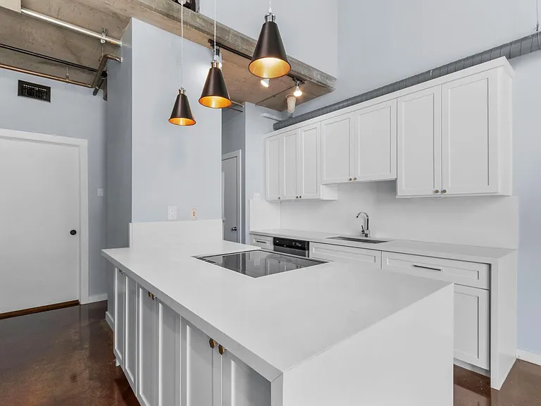 2000 Bagby St #5403 — Photo 10