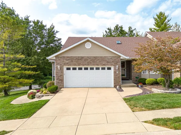 1 Huntington Ct, Collinsville, IL 62234