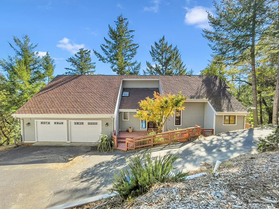 18311 Las Cumbres Rd photo 1