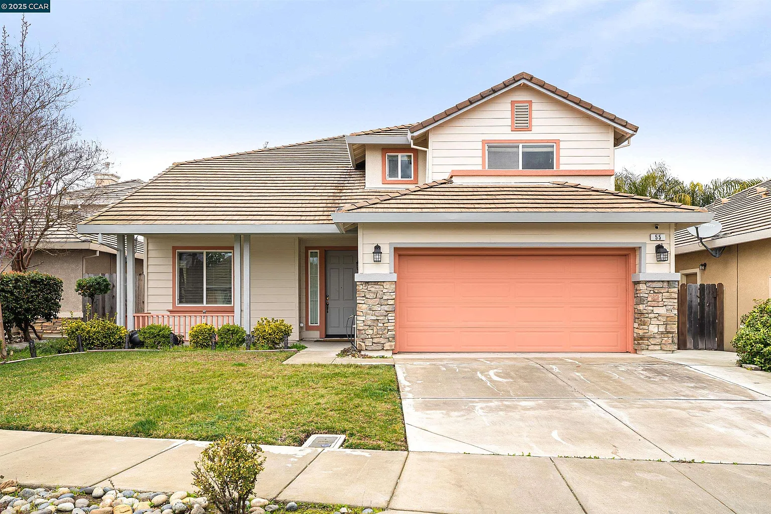 55 Grand Canyon Cir photo 1