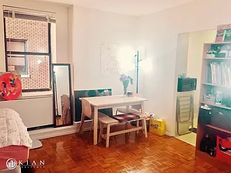 Rented by Kian Realty