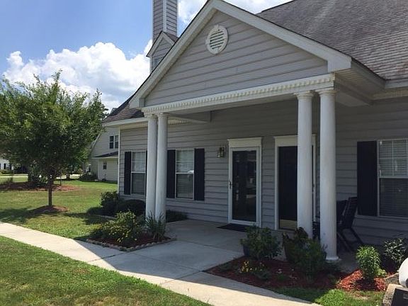 5th image of 4856 Habersham Ln #A