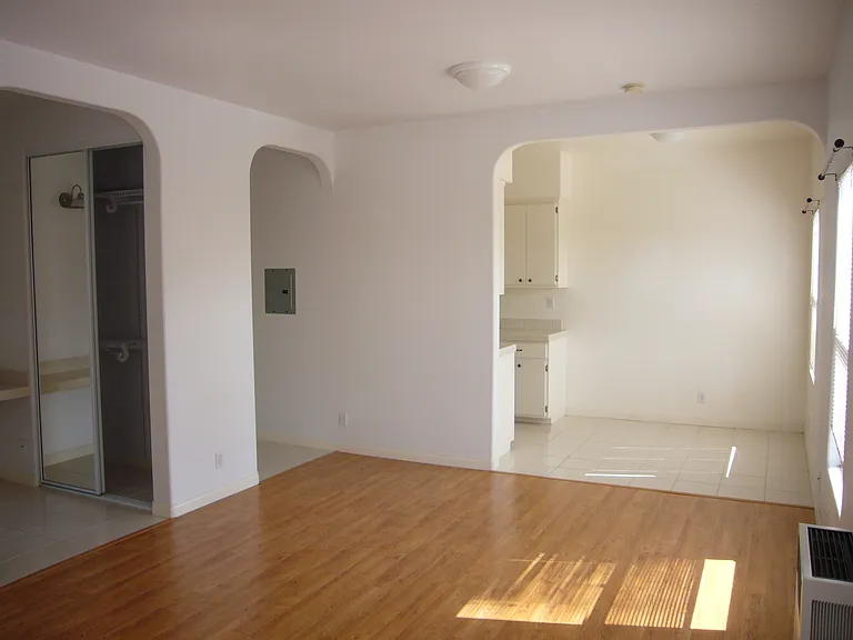 2305 C St — Photo 6