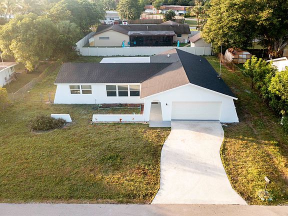 4th image of 1616 Sherwood Drive