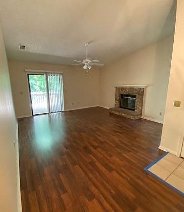 5th image of 42 Debarry Ave