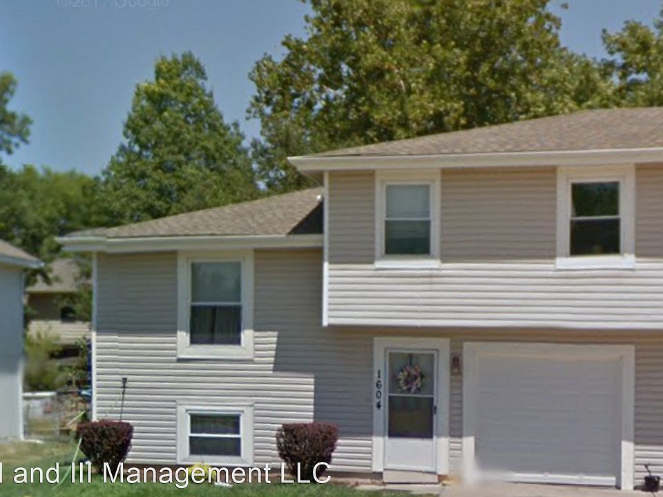 1st image of 1604 E Elm Ter