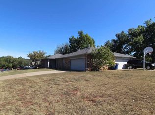 1805 S Hillside St, Stillwater, OK 74074