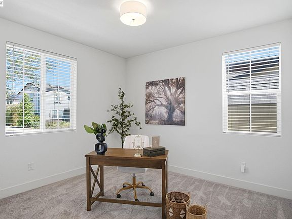 4th image of 3058 Wilkins Ln