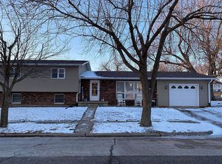 604 N 18th St, Keokuk, IA 52632