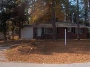 302 Beechwood Cir, Greenwood, SC 29646