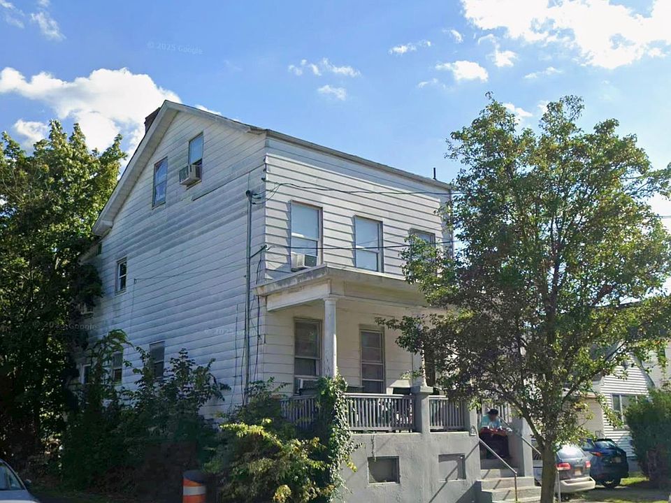 1st image of 84 Ray St