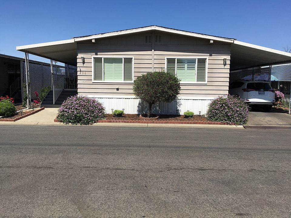 1st image of 2706 W Ashlan Ave Space 236