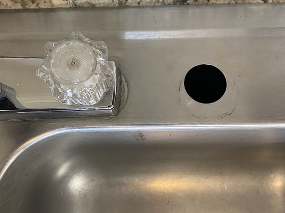 5th image of 1301 Pine St APT 2