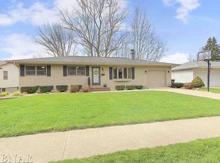 1225 Roland Dr, Normal, IL 61761