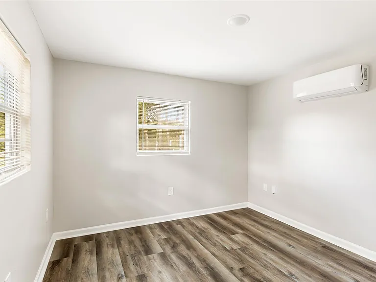 1031 County Road 3404 — Photo 15
