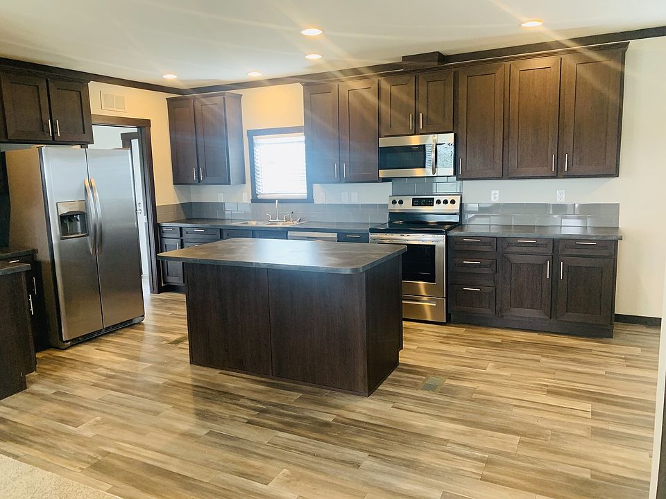 2nd image of 7600 Daffan Ln #553