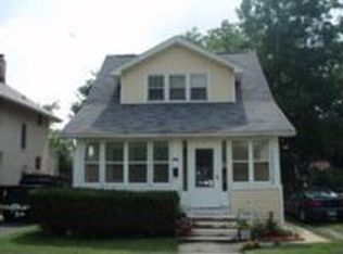 905 Smith St, Monroe, MI 48161