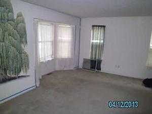 4th image of 14506 Lake Shore Blvd