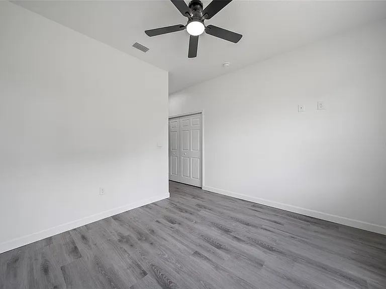 3908 Garienda Ave — Photo 28