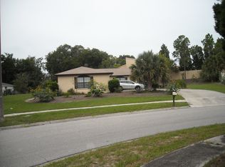 512 Lantern Cir, Temple Terrace, FL 33617