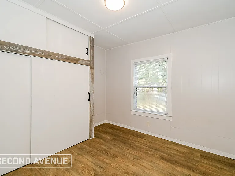 3403 Phoenix Ave — Photo 6