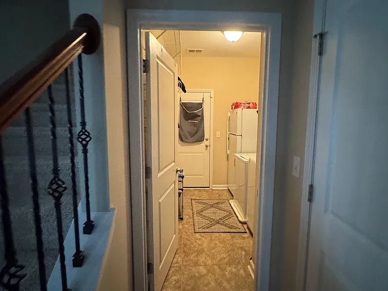 511 Nandina Dr — Photo 6