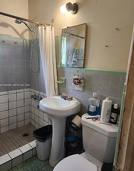 3210 NW 82nd St — Photo 5