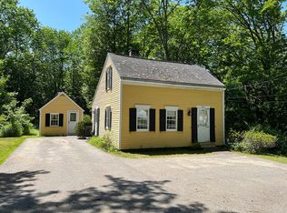 365 Commercial St, Rockport, ME 04856