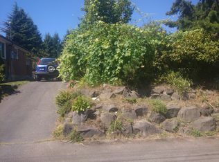 10017 11th Ave NW, Seattle, WA 98177