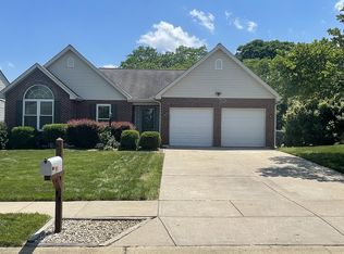 2196 Northbrook Ln, Hebron, KY 41048