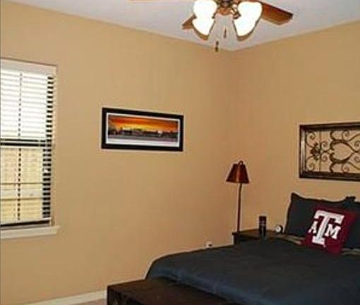 3rd image of 3306 Lieutenant Ave