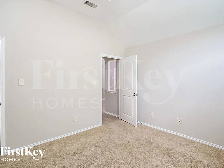 26122 Serenity Oaks Dr — Photo 13
