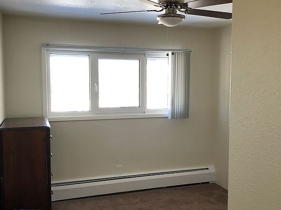 42B76DFF-86FC-421F-9ADB-7FE05FD27026