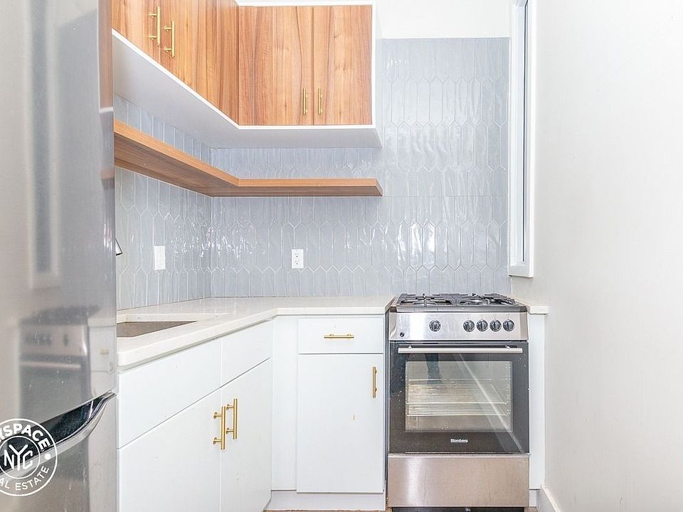 1st image of 492 Gates Ave #3G