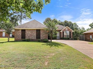 120 Jordan Dr, Brandon, MS 39047
