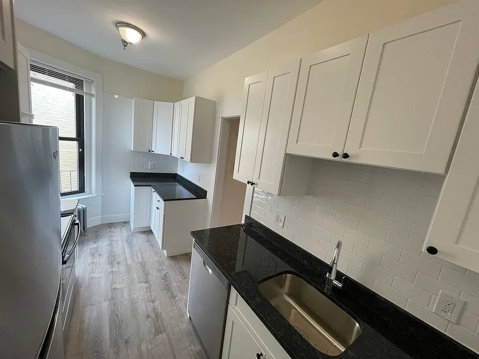 504 Beacon St #63