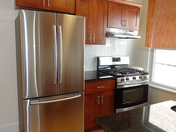 5th image of 23-27 28th St #2R