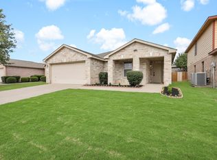 10004 Cougar Trl, Fort Worth, TX 76108