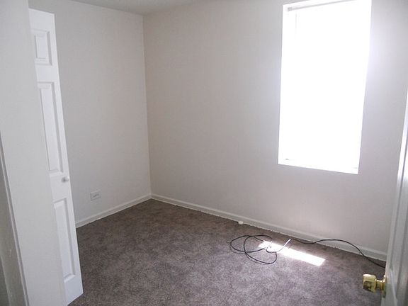 4th image of 5343 S Damen Ave #1