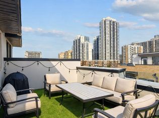 32 Fieldway Rd UNIT 106, Toronto, ON M8Z0E3