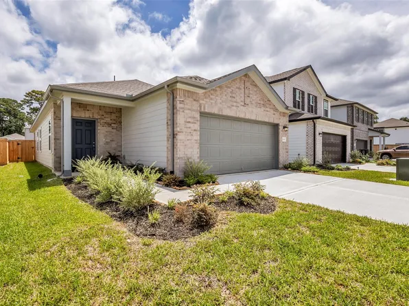 18669 Shauna Danielle Dr, New Caney, TX 77357