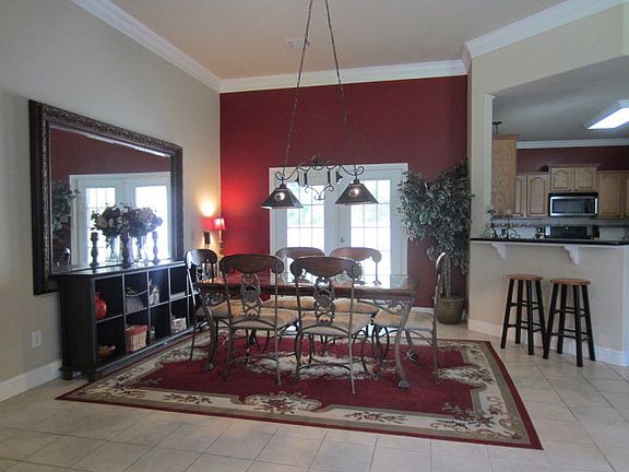 3rd image of 205 Mission Hills Dr