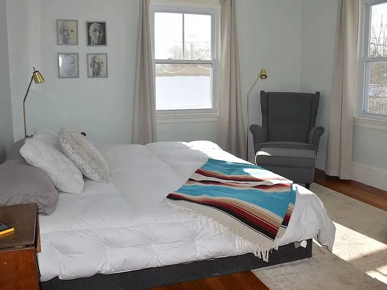 192 Willard Ave #B — Photo 13